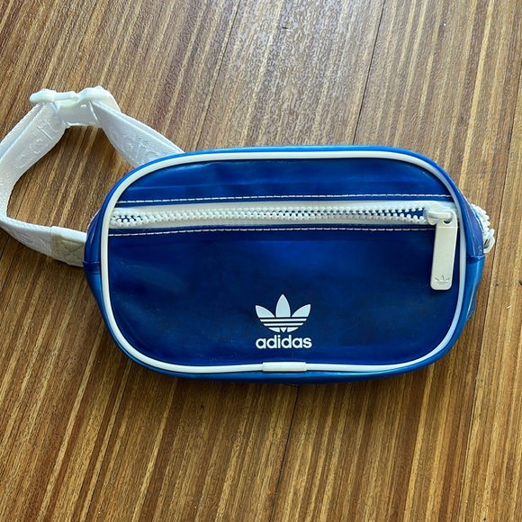 adidas Handbags - Adidas Fanny pack